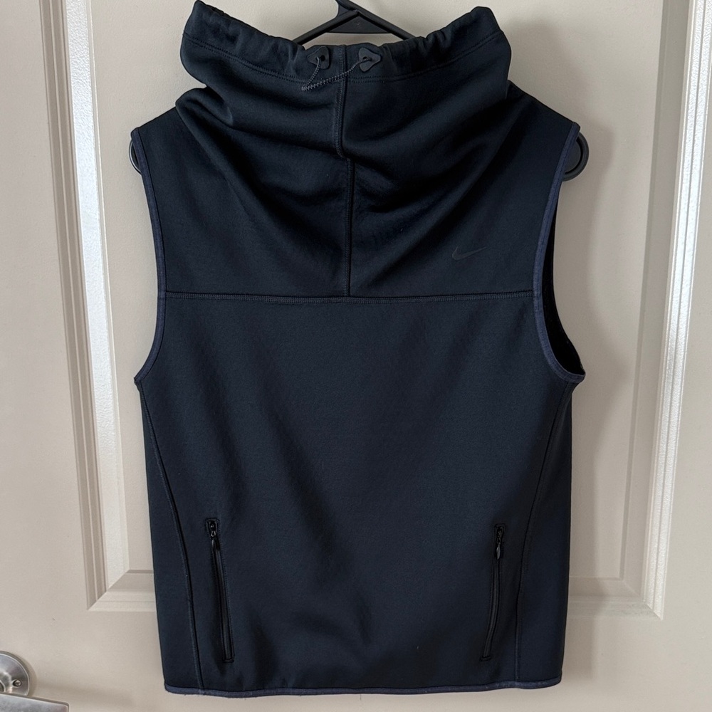 Nike funnel neck vest